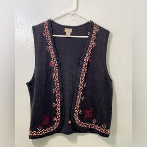 Beaded Vintage Sigrid Olsen silk blend beaded vest in wonderful condition.Size L